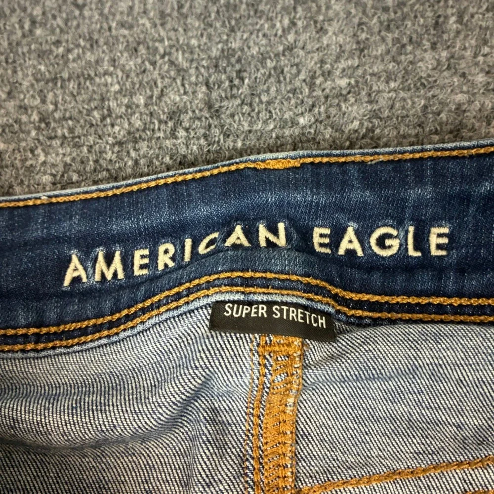 American Eagle Super Stretch Kick Boot Jeans Blue Womens 8 Regular Medium‎ Wash